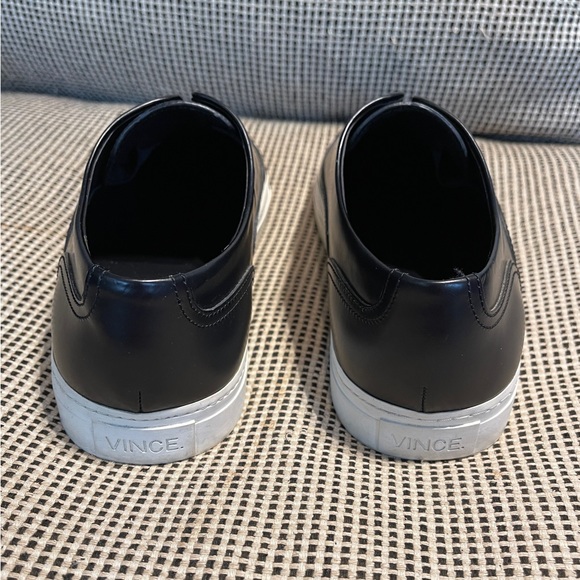Vince Nelson Leather Slip-On Black Sneakers Women’s Size 9.5 Excellent Condition - Picture 10 of 13